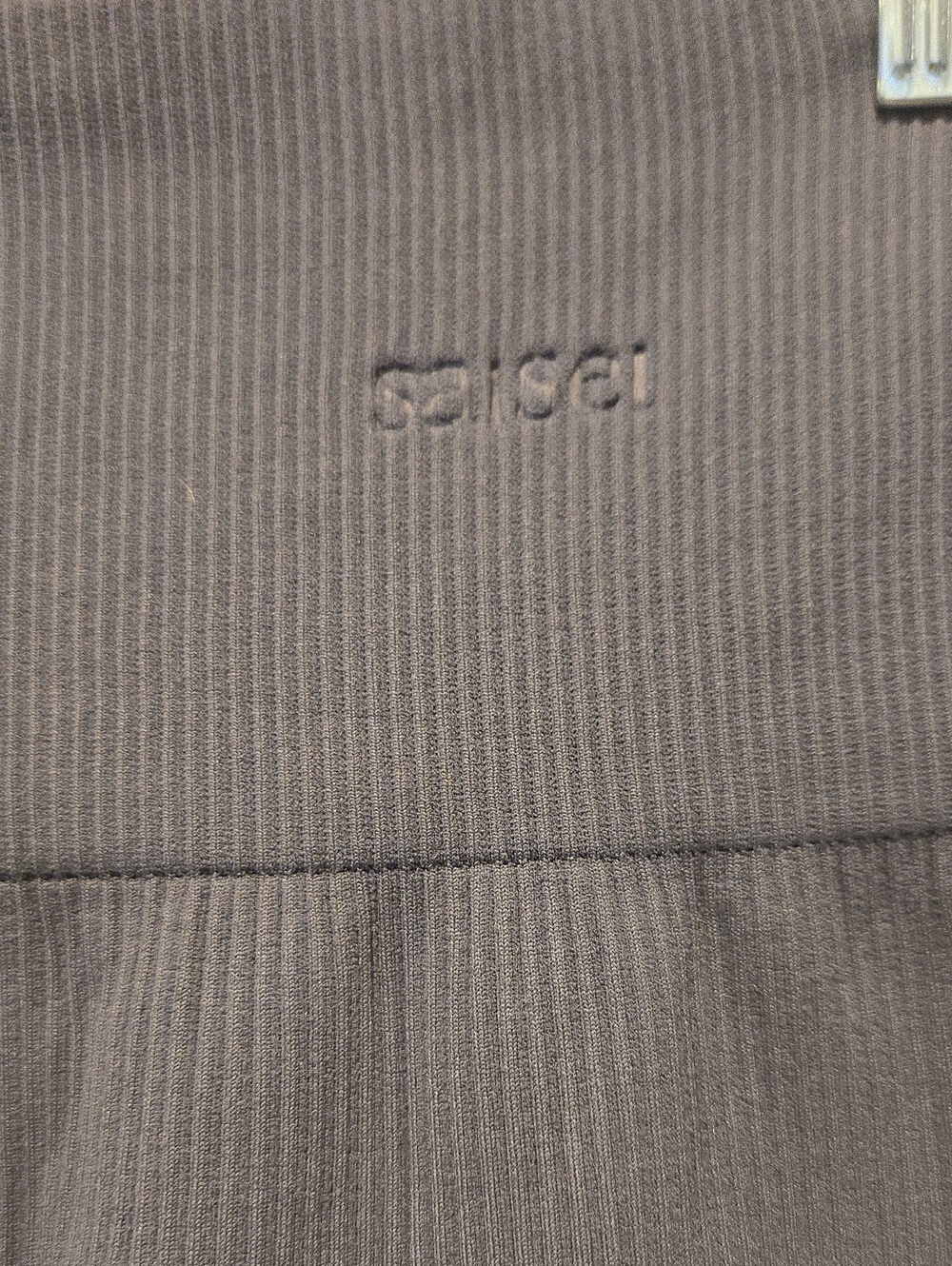 Saisei Ribbed Capri Leggings Seamless Charcoal Gray Size M Active Yoga - Picture 2 of 6